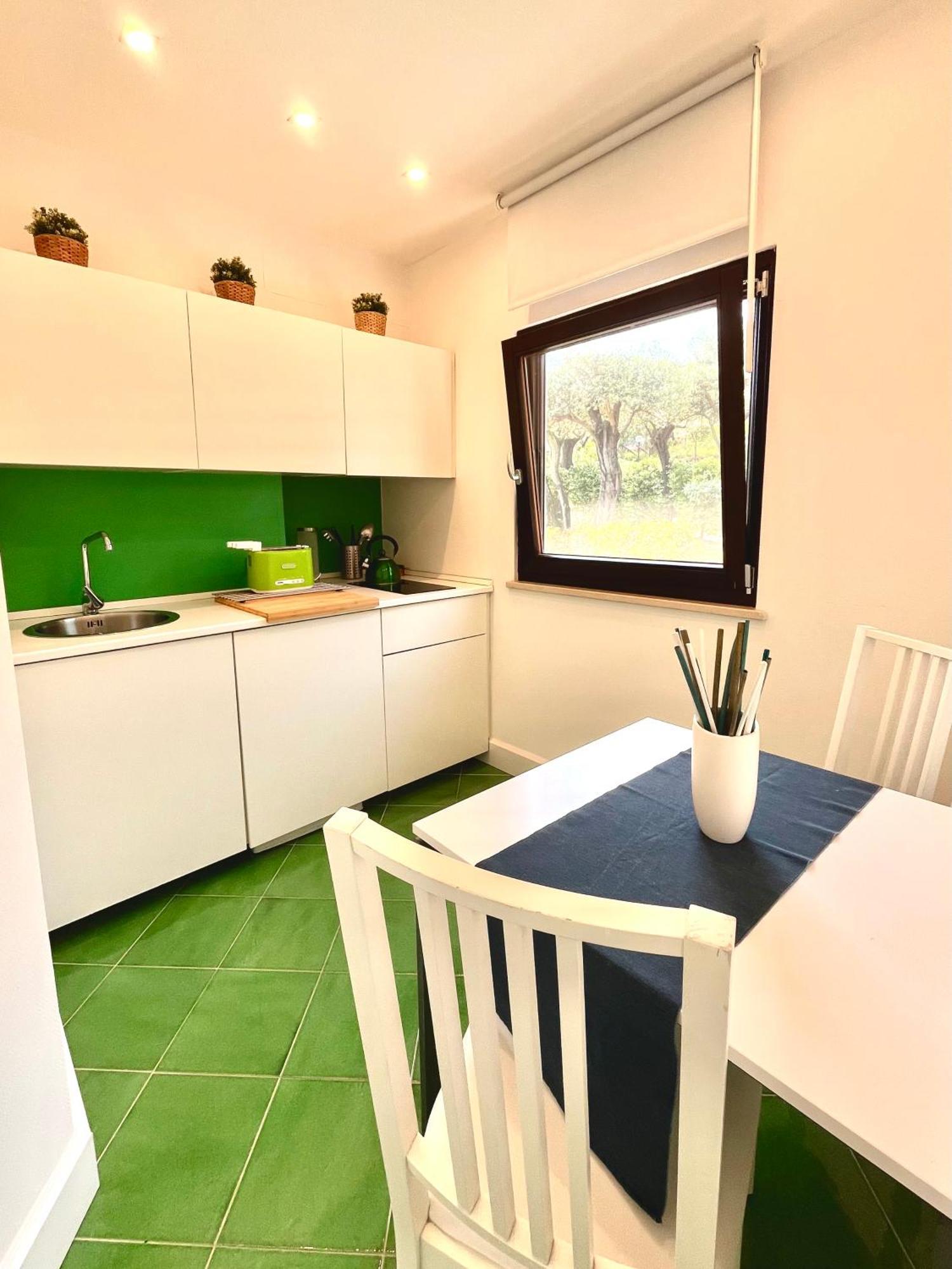 Sorrento Garden Hotel Bagian luar foto