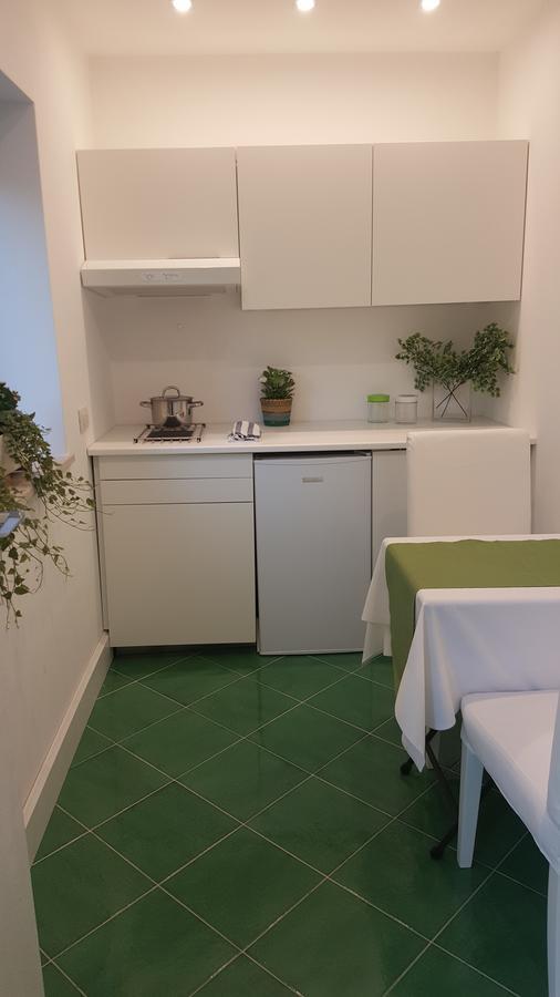 Sorrento Garden Hotel Bagian luar foto