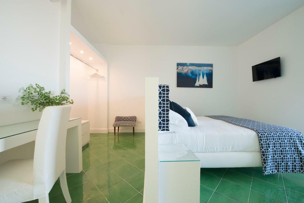Sorrento Garden Hotel Bagian luar foto