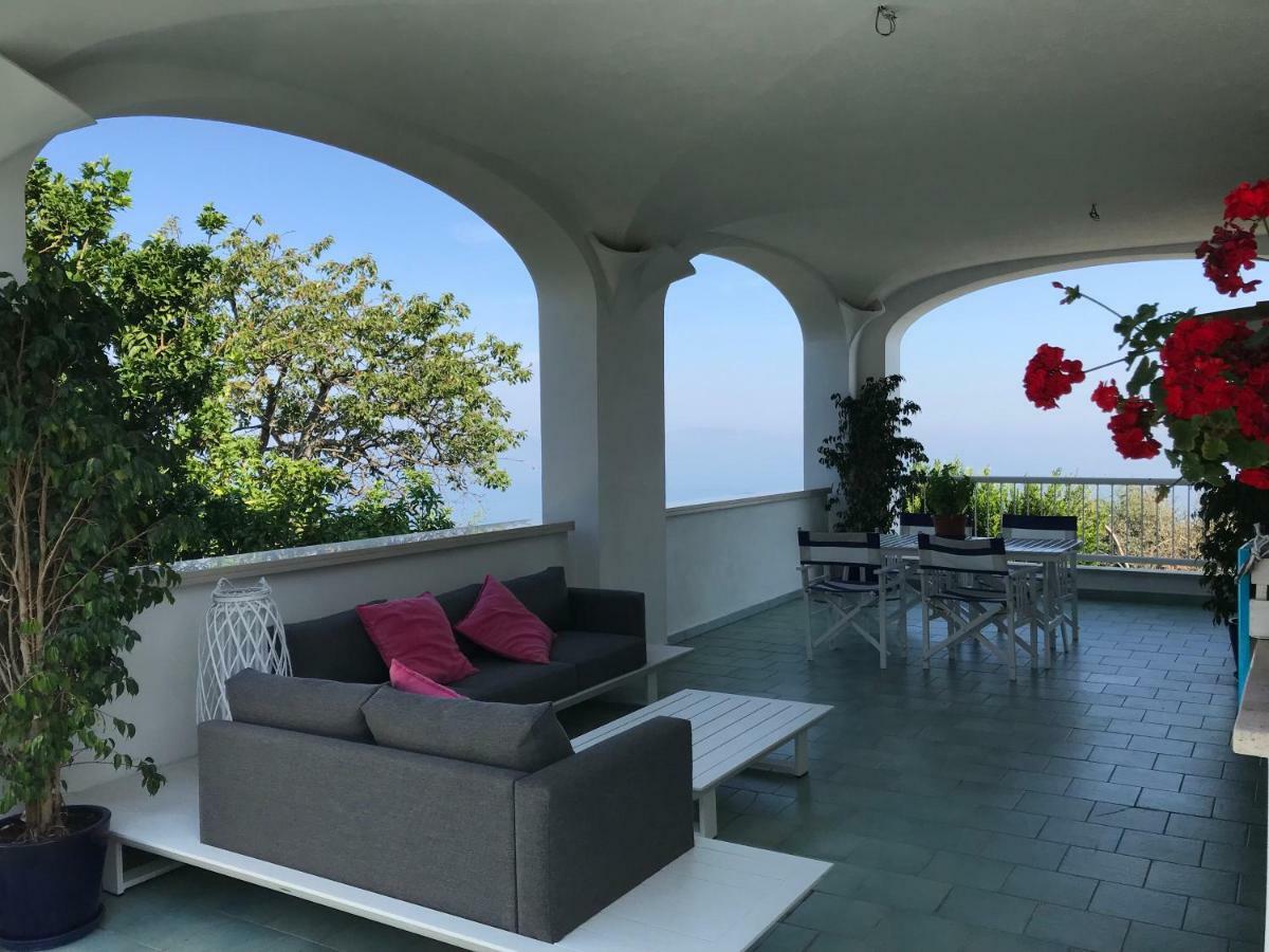 Sorrento Garden Hotel Bagian luar foto