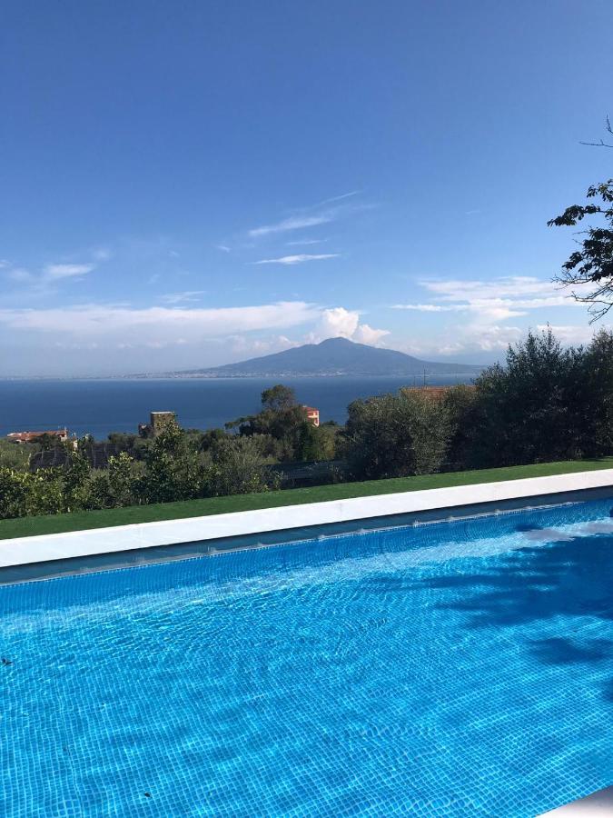 Sorrento Garden Hotel Bagian luar foto